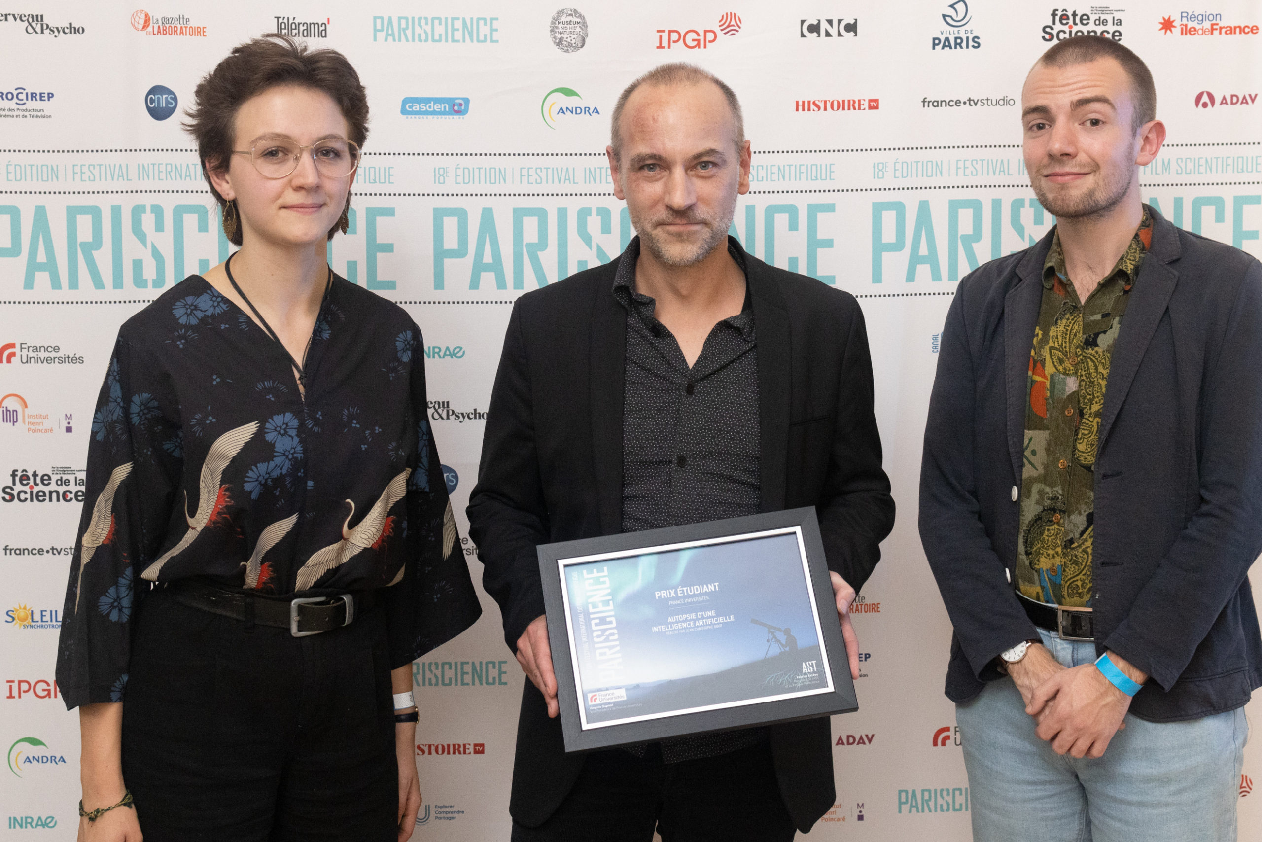 « Autopsie d’une intelligence artificielle », le documentaire remporte le prix étudiant de Pariscience 2022 !